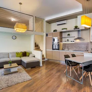  Apartamento Spacious & Stylish In Downtown