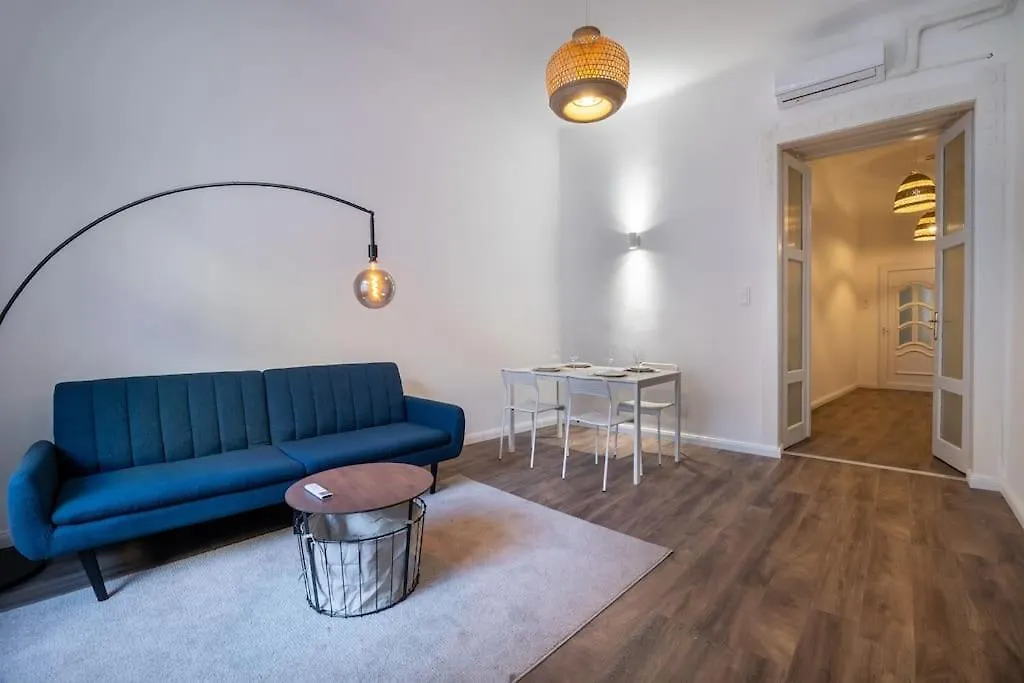 Stylish Central Apartment Budapest