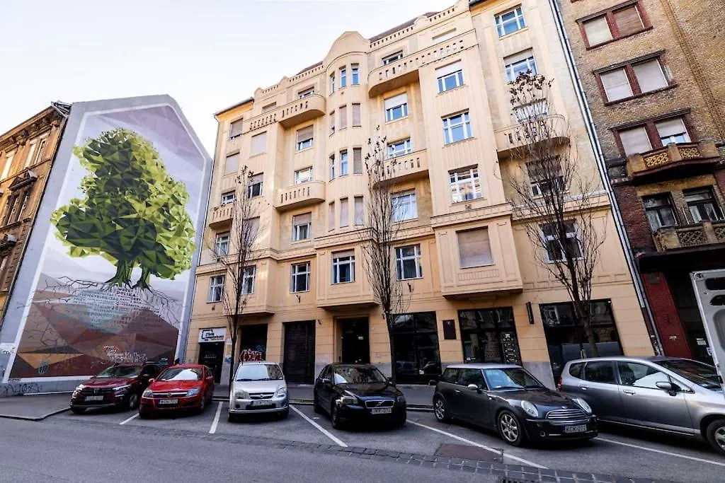Stylish Central Apartment Budapest